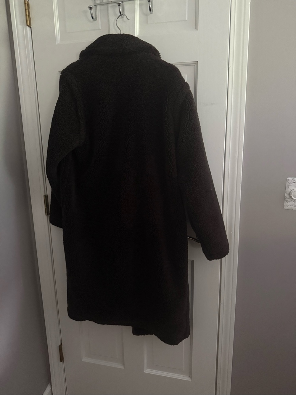Alo yoga  Dark Brown Teddy Coat - Picture 3 of 4